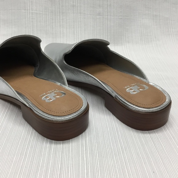 Gianni Bini New Slide On Silver Shoes - Picture 4 of 8